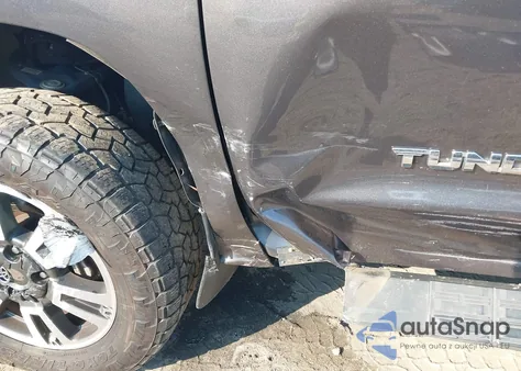 2018 Toyota Tundra Sr5 5.7L V8 z USA, uszkodzony, nr VIN 5TFDW5F12JX763868